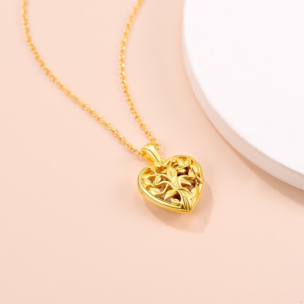 Custom4U Heart Locket Necklace with Name Engraved Gold