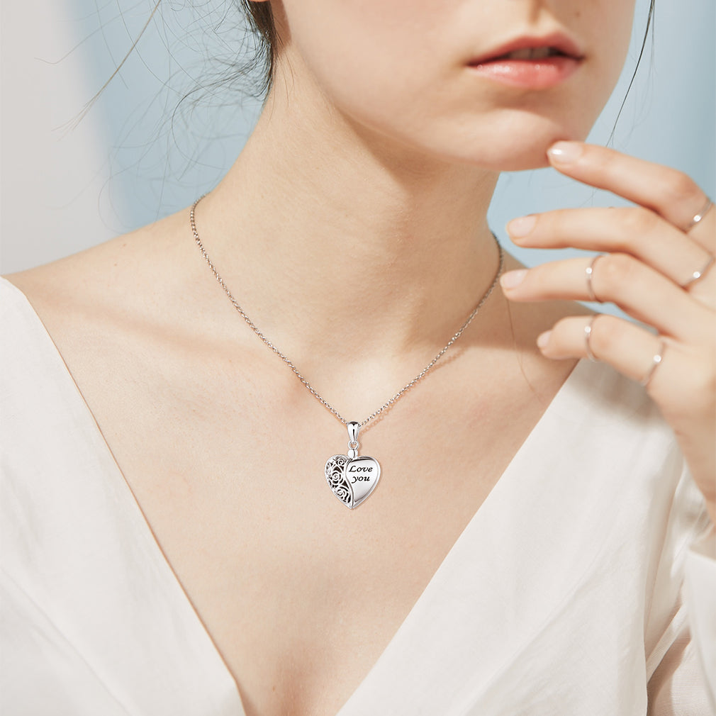 Custom4U Personalized Engraved Heart Locket Necklace