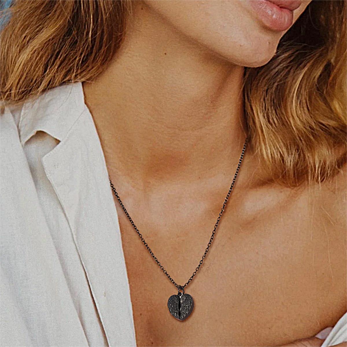 Custom4U Personalized Heart Locket Necklace