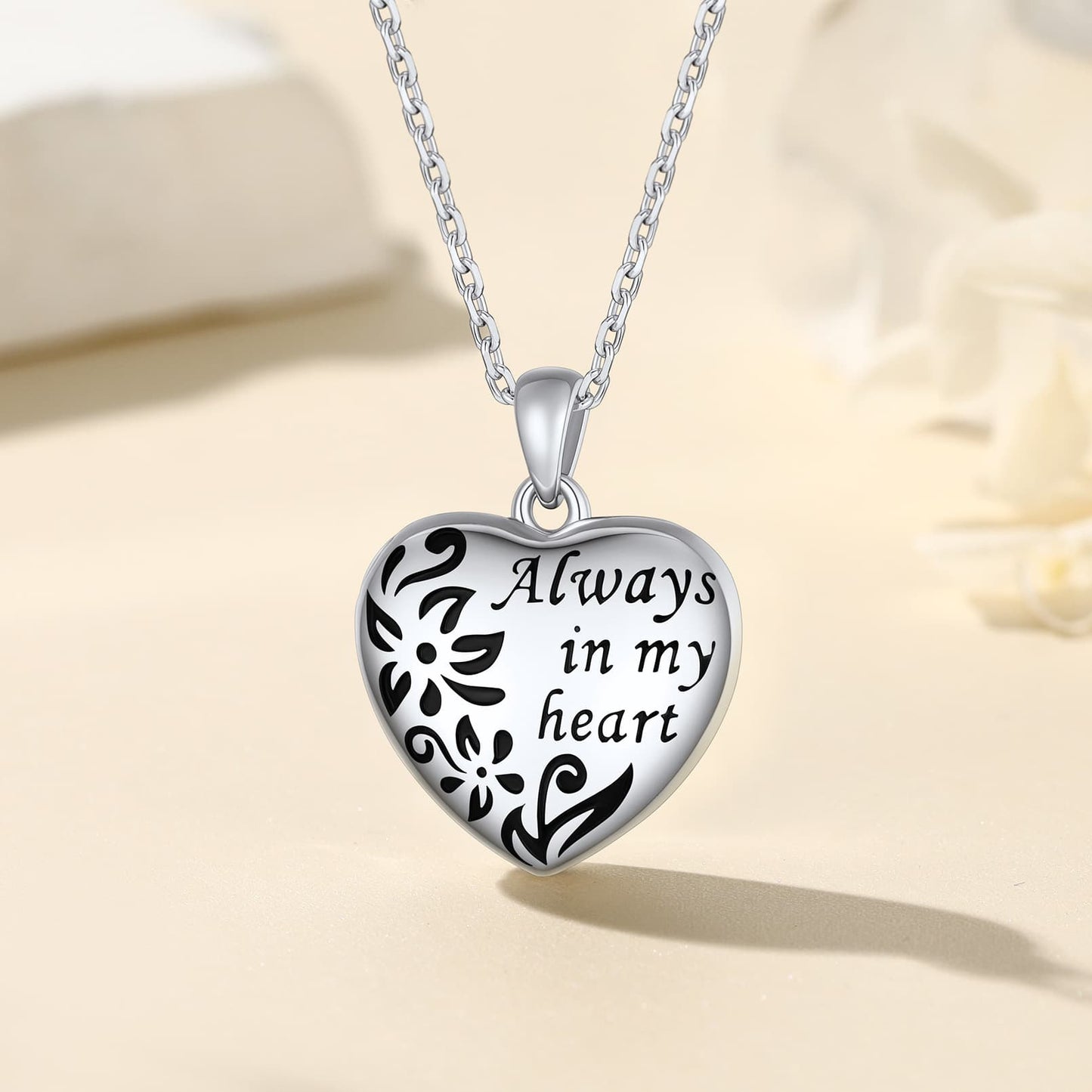 Custom4U Personalized Heart Necklace Silver