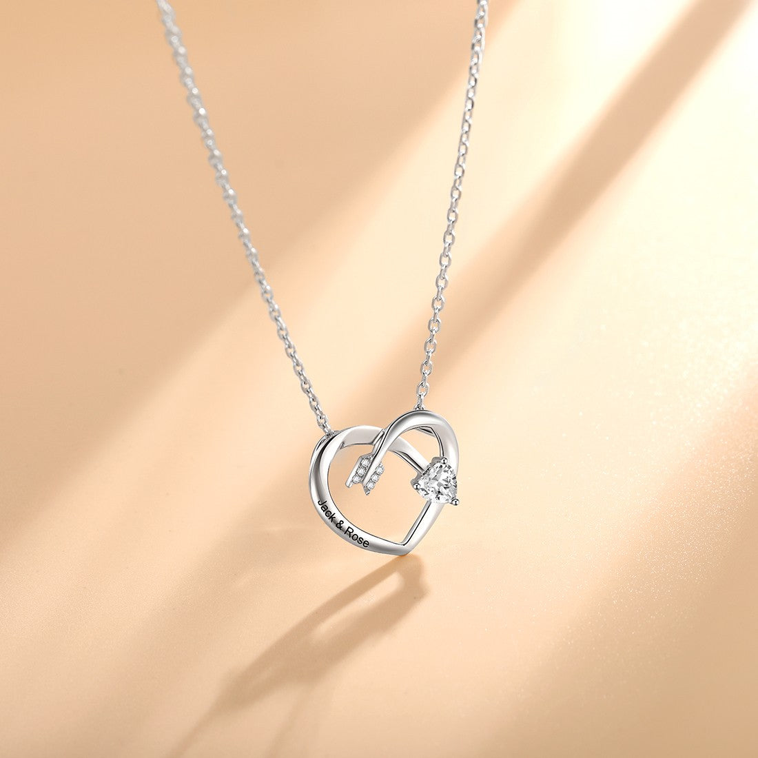 Custom4U Personalized Engraved Heart Necklace in 925 Sterling Silver