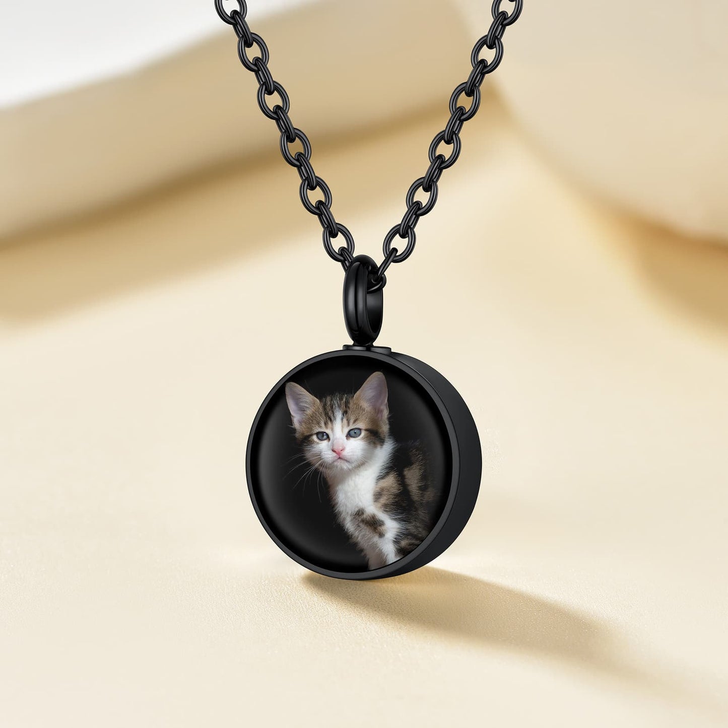 Custom4U Round Urn Necklace with Photo Black
